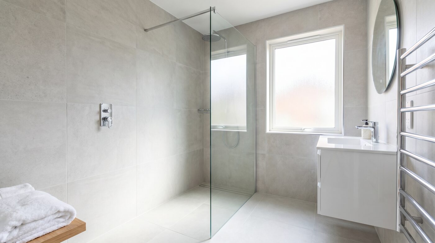 A modern bathroom fitted by Steel City Plumbing